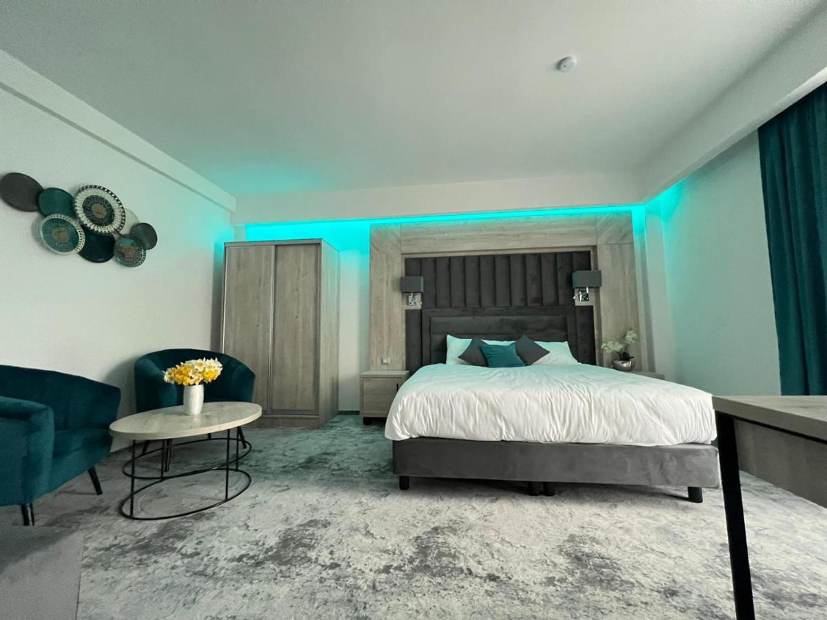 Majestic Boutique Hotel Adult Only 바일레펠릭스 외부 사진