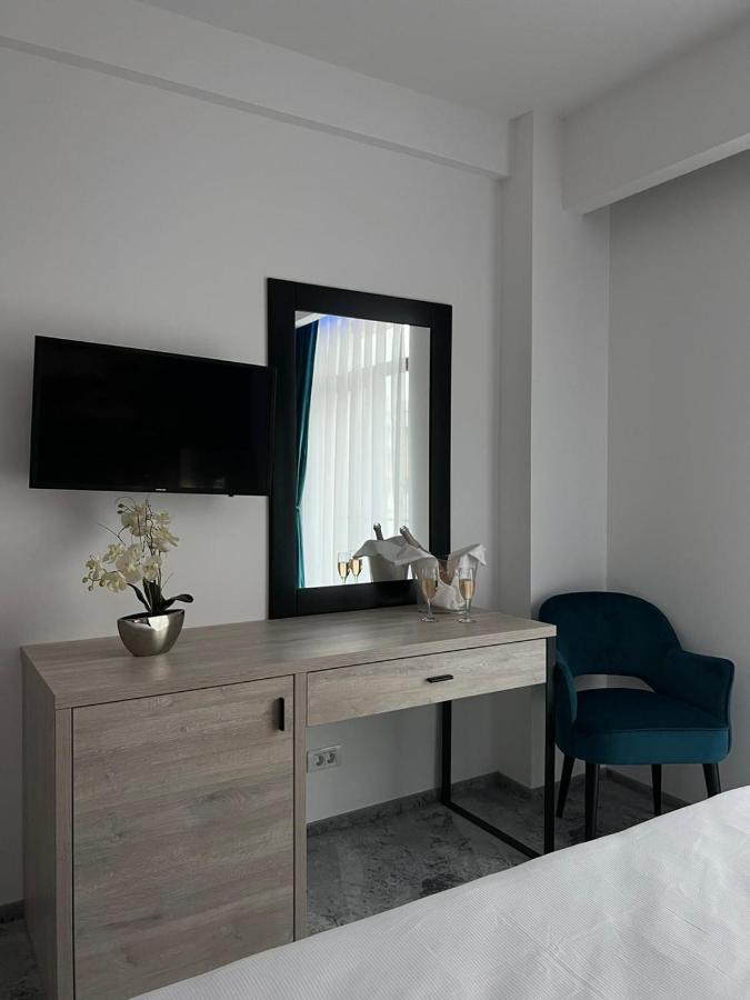 Majestic Boutique Hotel Adult Only 바일레펠릭스 외부 사진
