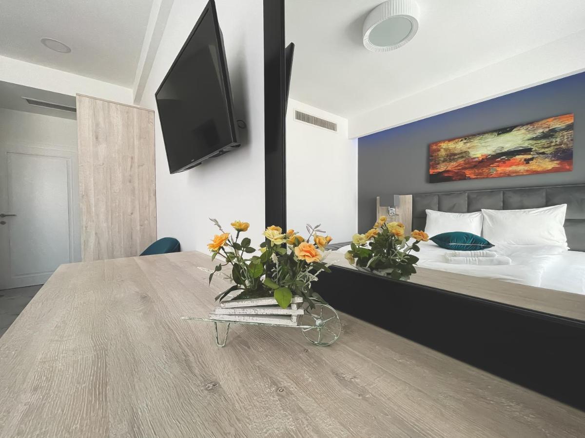 Majestic Boutique Hotel Adult Only 바일레펠릭스 외부 사진